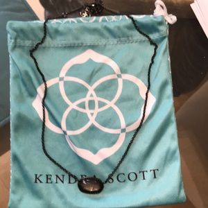 Kendra scott necklace